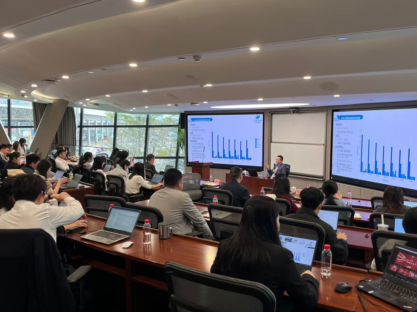 pic(12).jpg pic(12).jpg